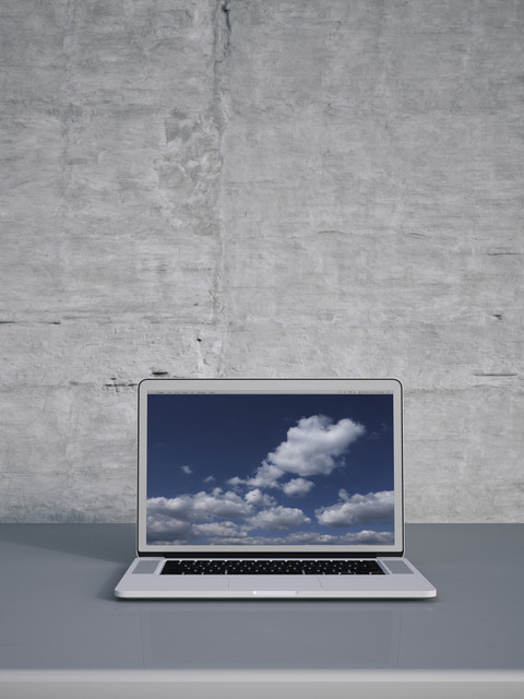 3D Rendering, Laptop an Betonwand Lizenzfreies Stockfoto 3D Rendering, Laptop an Betonwand
Lizenzfreies Stockfoto
