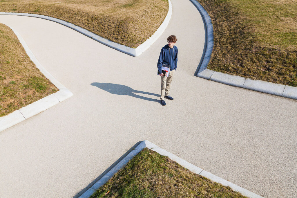 stock image, royalt-free, Germany, Baden-Wurttemberg, Teenage boy standing at crossing