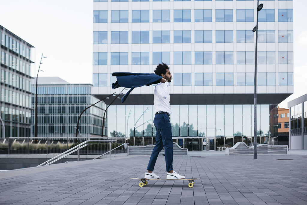 Spain, Barcelona, young businessman riding skateboard in the city
Royalty-free image